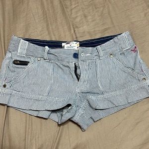 Vintage AE pinstriped low rise shorts